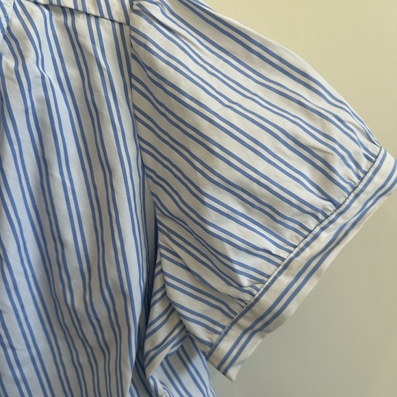 8/$20 Tamara H Striped Short Sleeve Blouse 2X NWOT - Picture 2 of 6